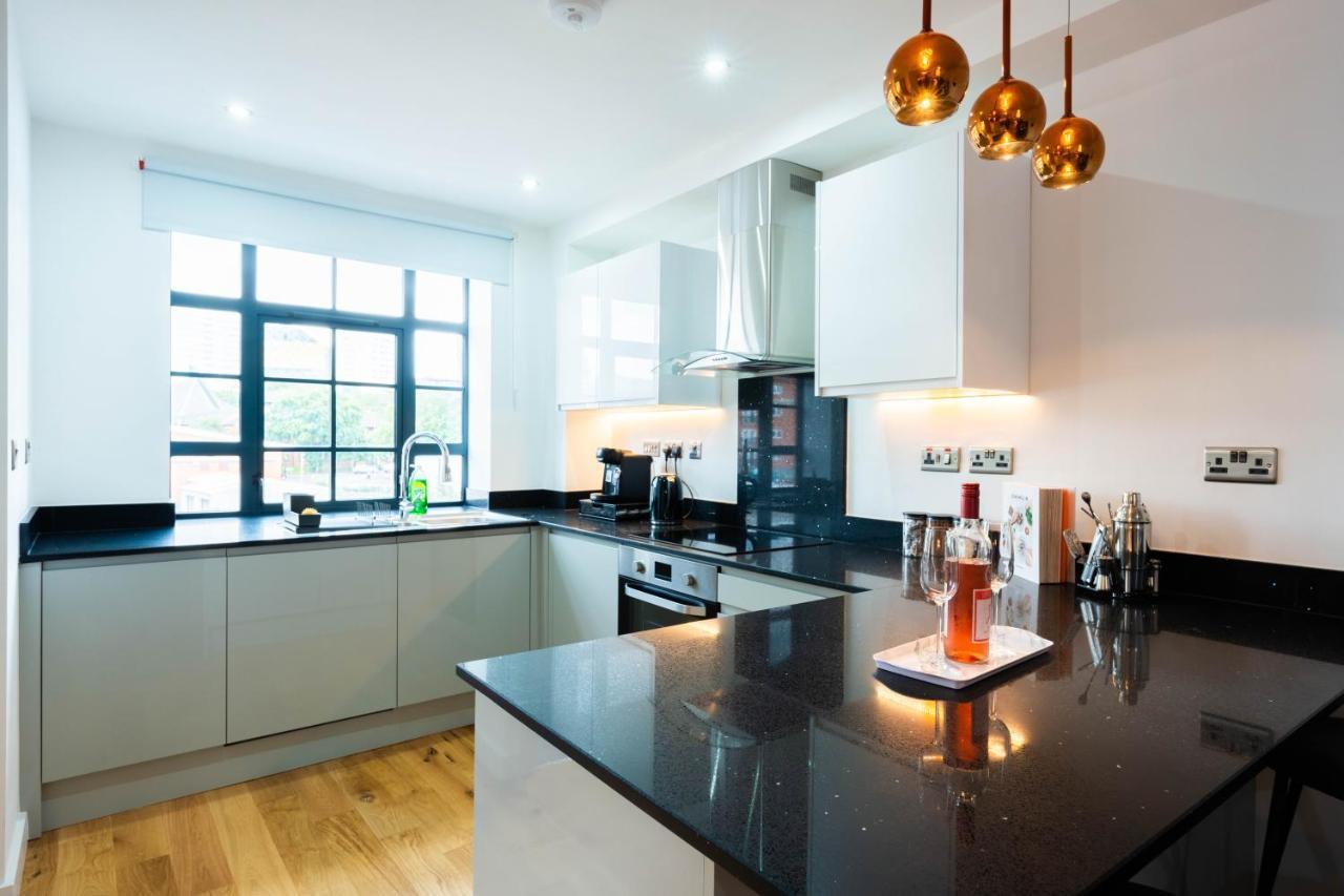 Stunning Townhouse With Pool Table Villa Birmingham Luaran gambar