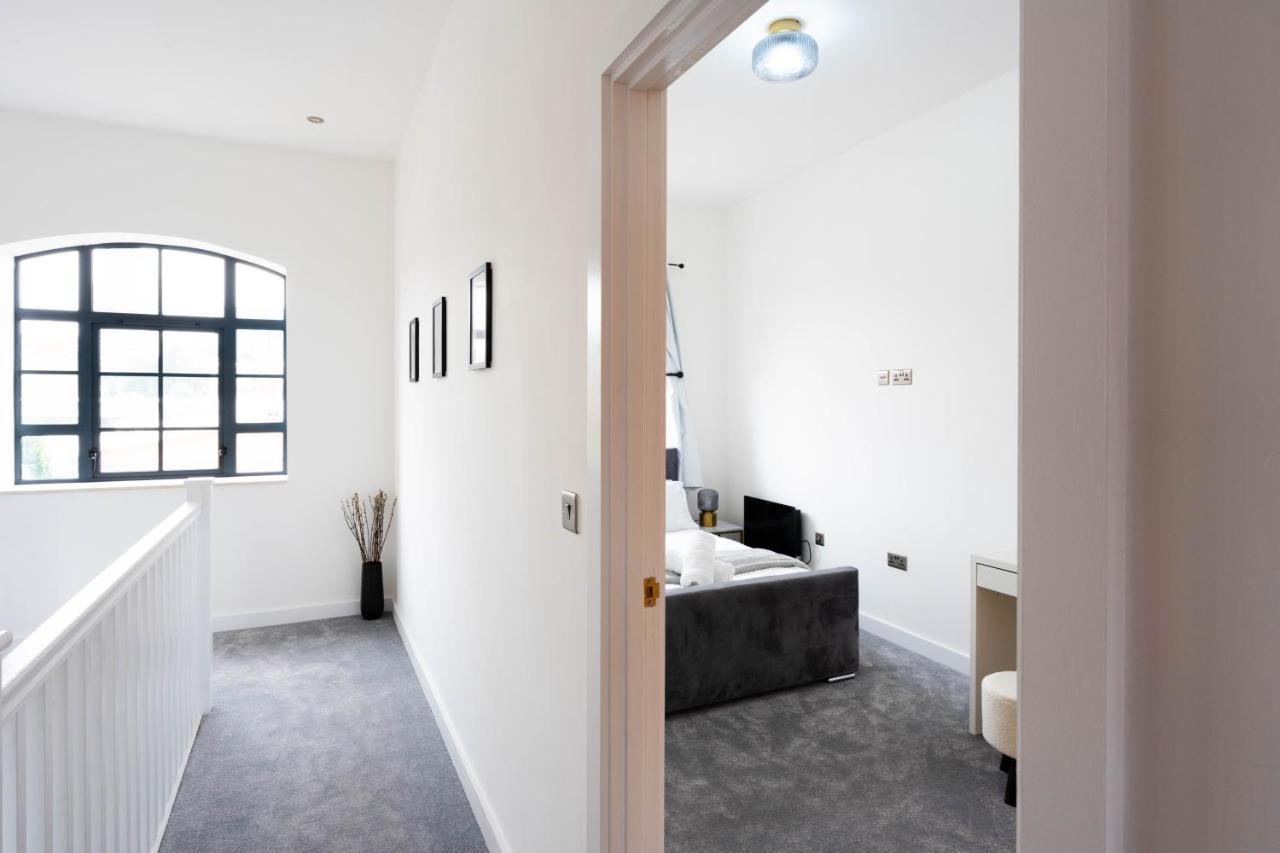 Stunning Townhouse With Pool Table Villa Birmingham Luaran gambar